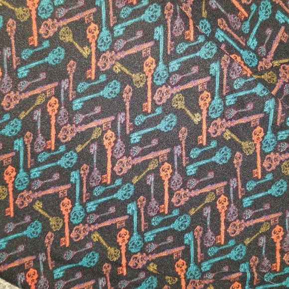 Lularoe UNICORN💥 skeleton keys - Picture 3 of 3